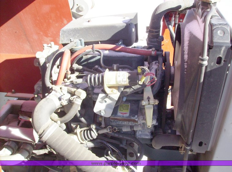 image for item 1004 2004 Skyjack SJ 7127 scissor lift