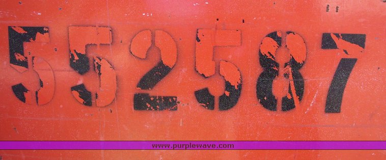 image for item 1100 2005 Skyjack SJIII-3219 scissor lift