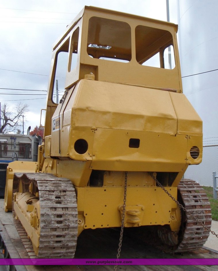 image for item 1201 1967 Caterpillar 955K track loader