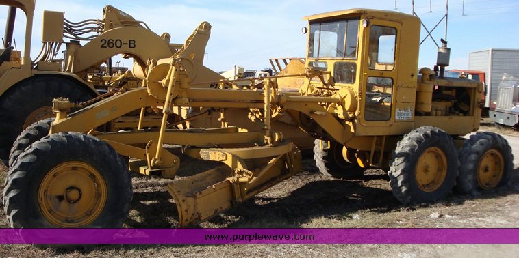 image for item 1202 Caterpillar 12 grader