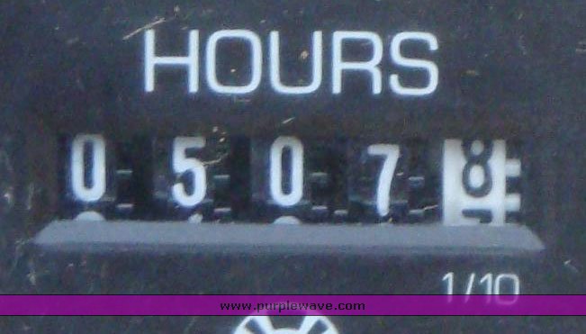 image for item 1203 Vermeer 935 chipper