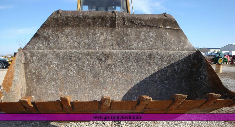 image for item 1204 1986 Caterpillar 953 track loader