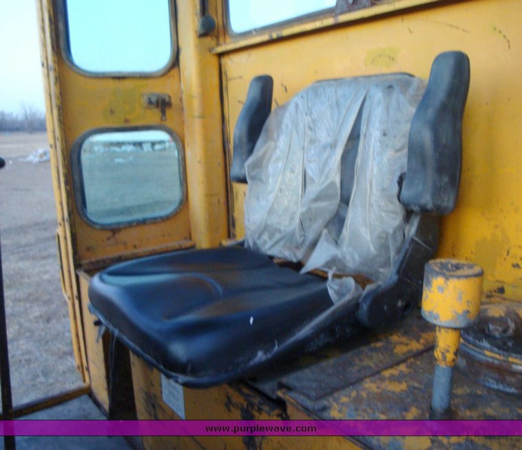 image for item 1208 Galion T500 grader