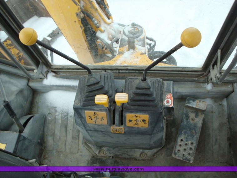 image for item 1211 1991 JCB 1550B loader backhoe