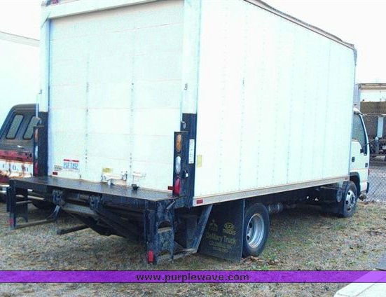 image for item 1504 2003 GMC W4500 box truck