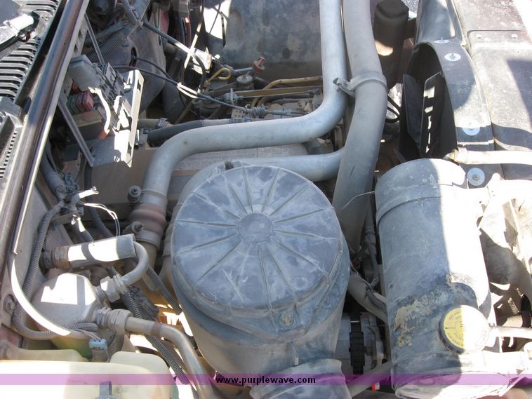 image for item 3169 1996 GMC Topkick C7H064 dump truck