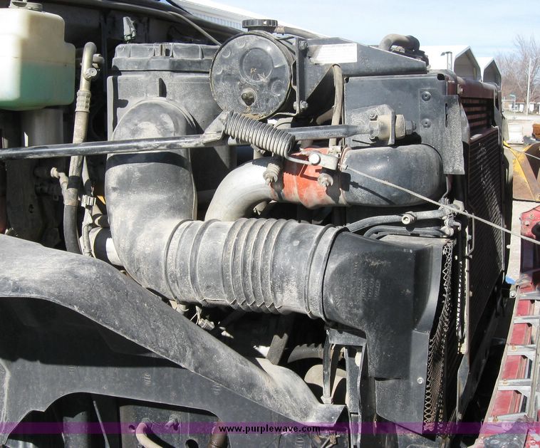 image for item 3169 1996 GMC Topkick C7H064 dump truck