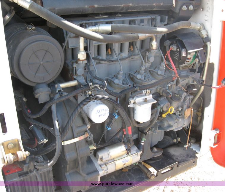 image for item 3170 2002 Bobcat S250 skid steer