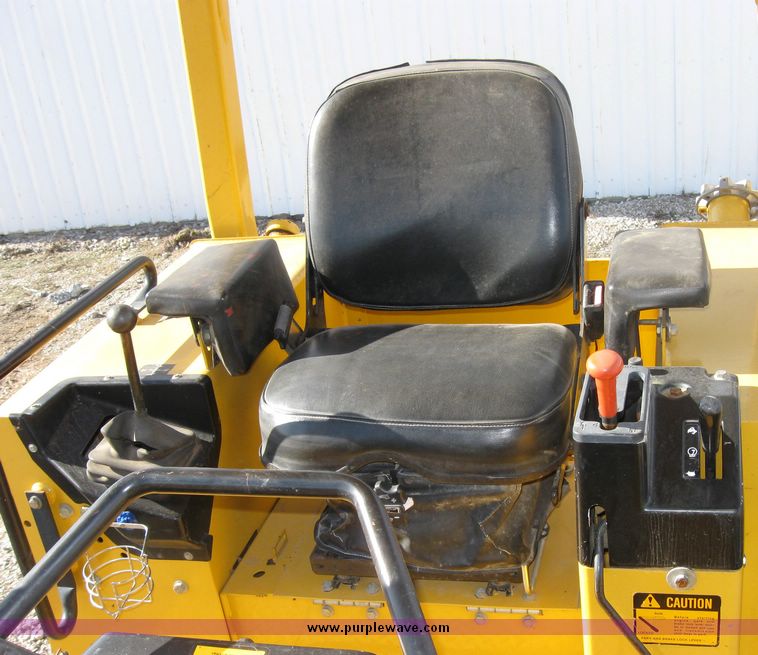 image for item 3171 1998 John Deere 455G Series IV track loader