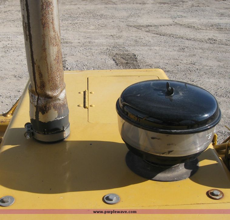 image for item 3171 1998 John Deere 455G Series IV track loader