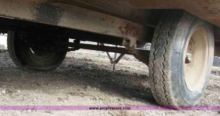 image for item 3173 14' shop built job site trailer