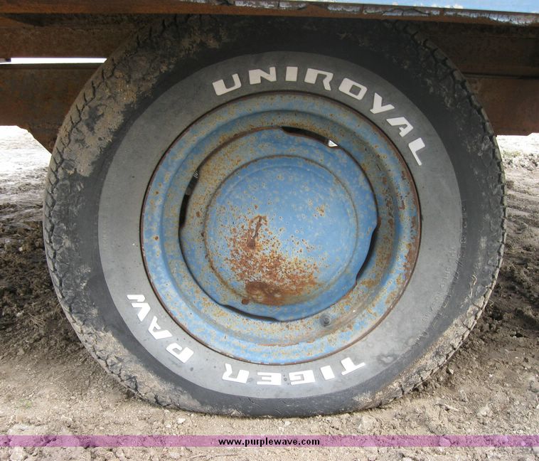 image for item 3174 14' shop built job site trailer