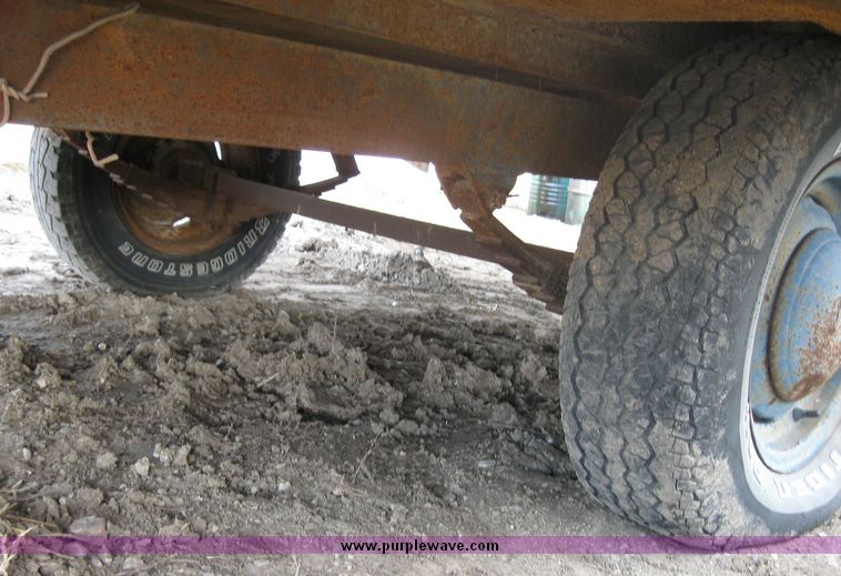 image for item 3174 14' shop built job site trailer