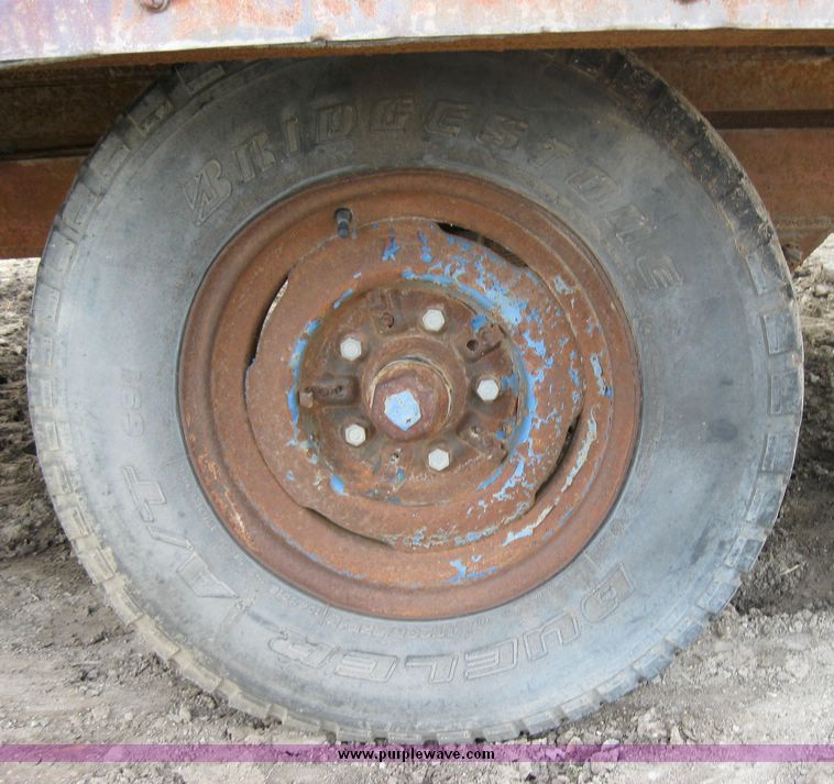 image for item 3174 14' shop built job site trailer