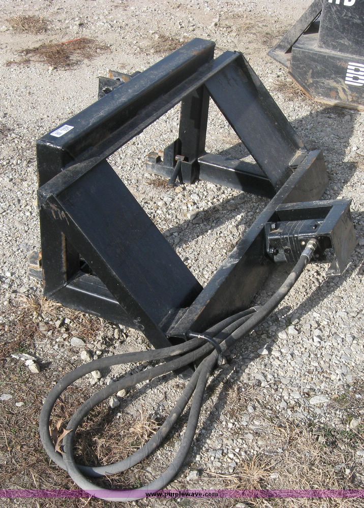 image for item 3255 Skid steer PTO converter attachment