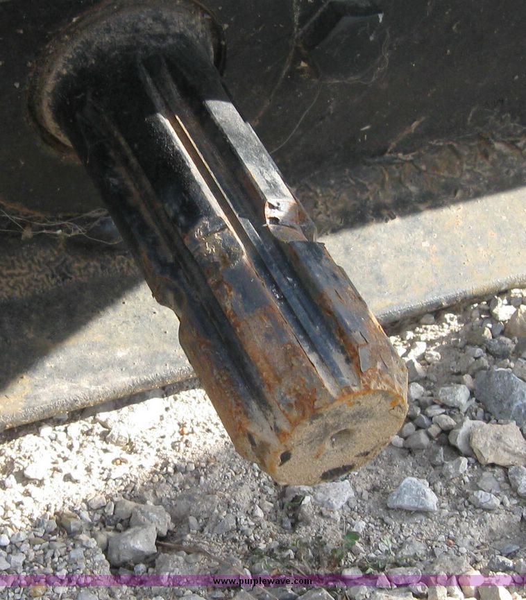 image for item 3255 Skid steer PTO converter attachment