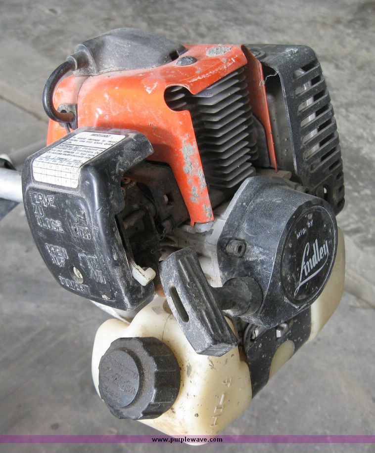 image for item 3258 Vibra Strike 12' screed