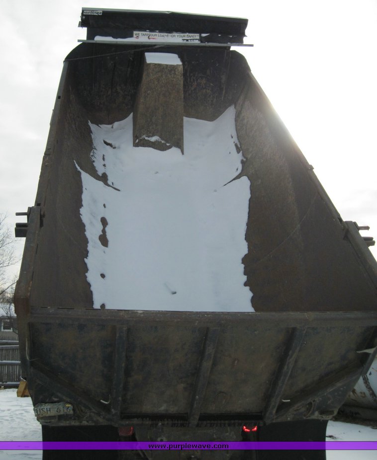 image for item 4458 1990 Mack CH613 dump truck