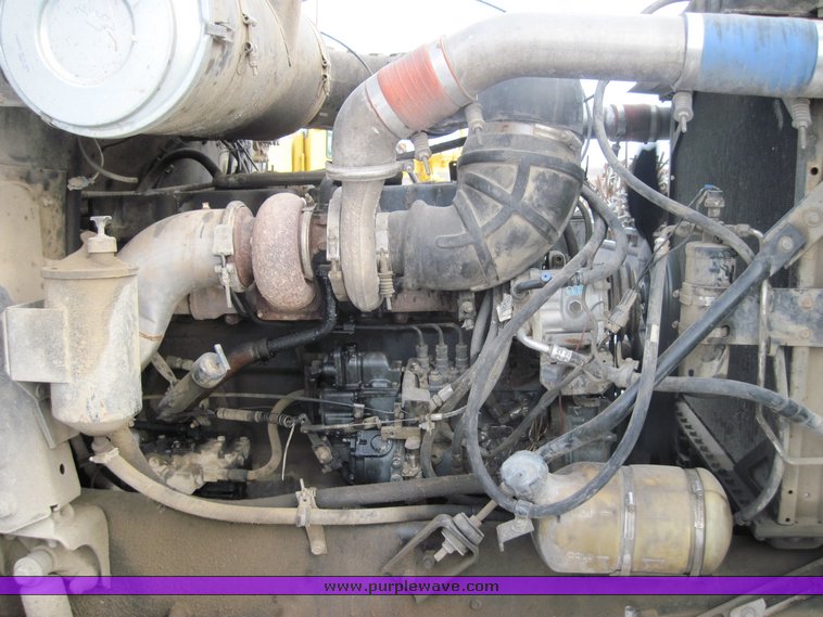 image for item 4458 1990 Mack CH613 dump truck