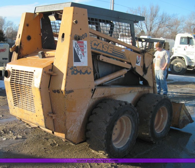 image for item 4467 2000 Case 1845C skid steer