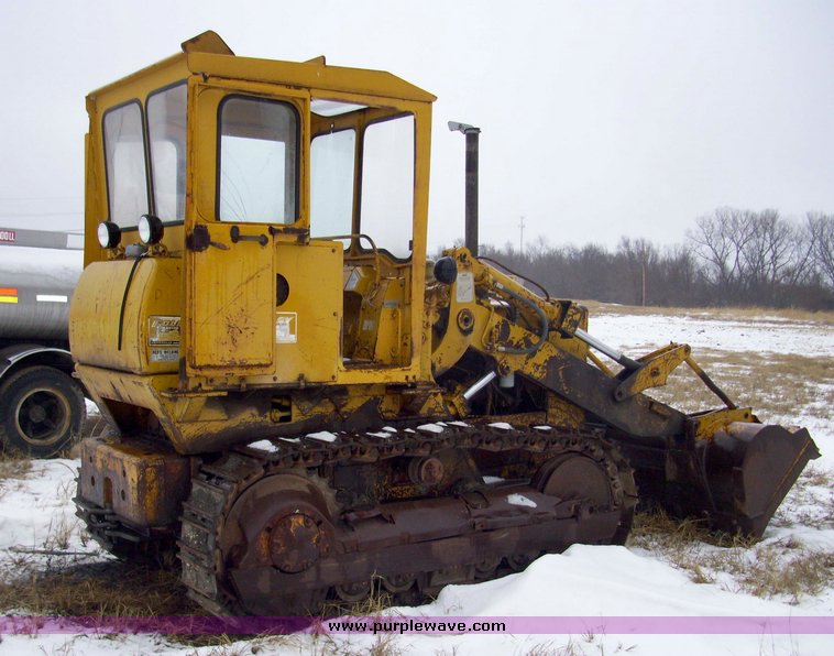 image for item 5053 1973 Traxcavator 941 loader