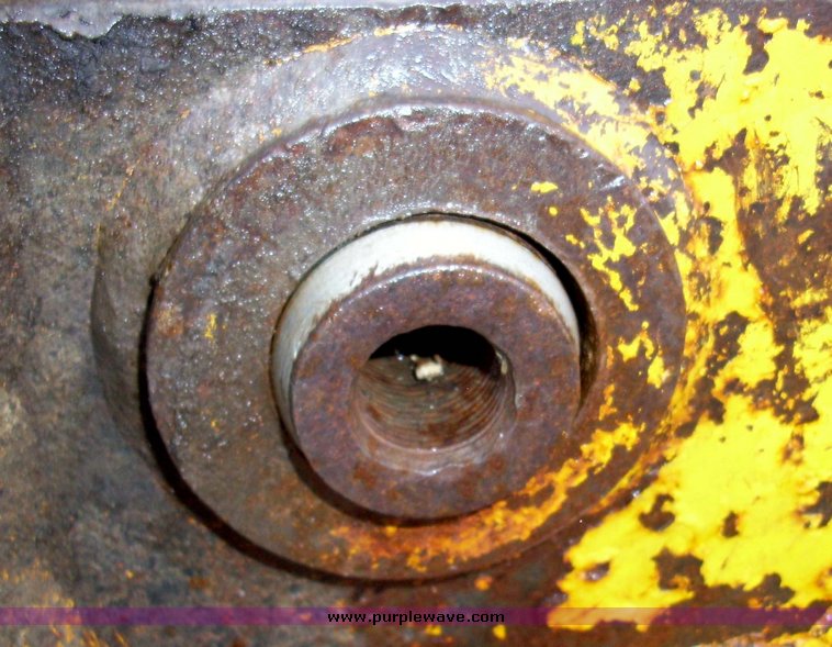 image for item 5053 1973 Traxcavator 941 loader