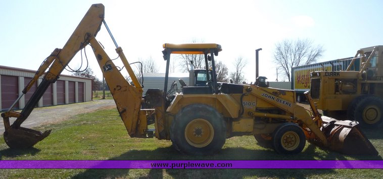image for item 5084 1988 John Deere 510C backhoe loader