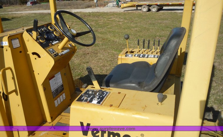 image for item 5086 Vermeer V8050 trencher