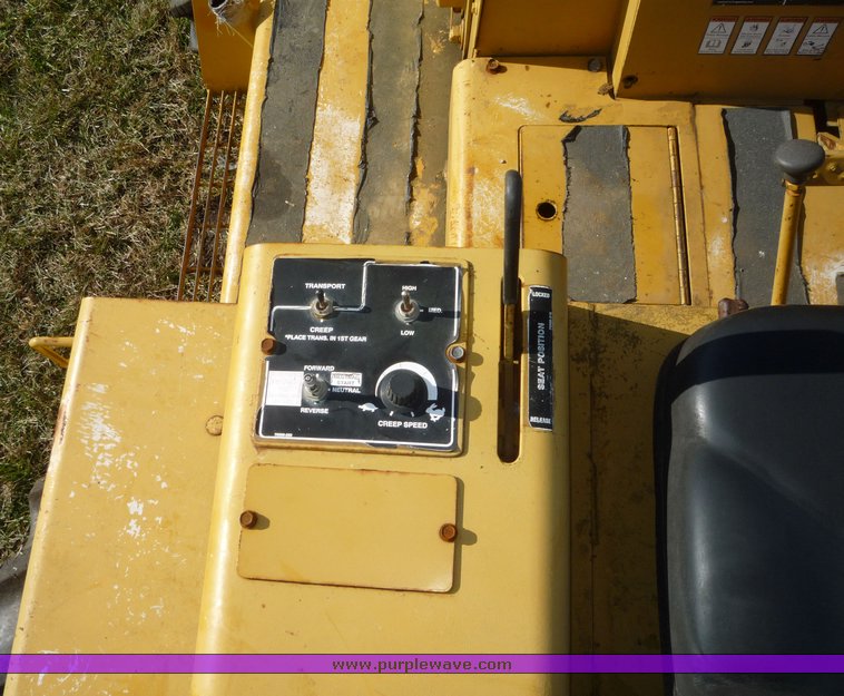 image for item 5086 Vermeer V8050 trencher