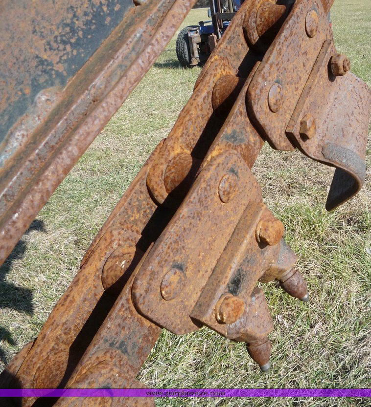 image for item 5086 Vermeer V8050 trencher