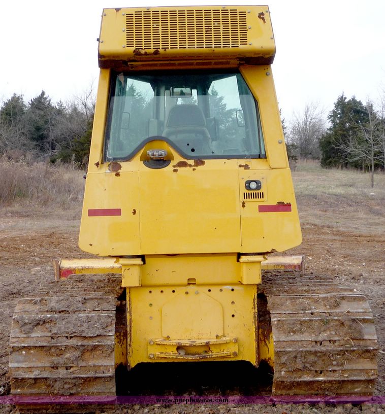 image for item 5140 2002 John Deere 650H  LGP dozer