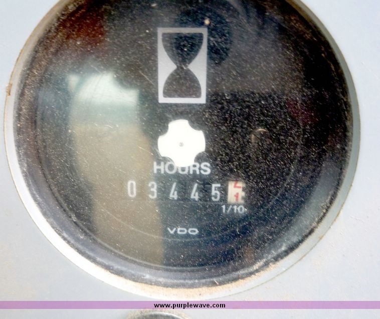 image for item 5140 2002 John Deere 650H  LGP dozer