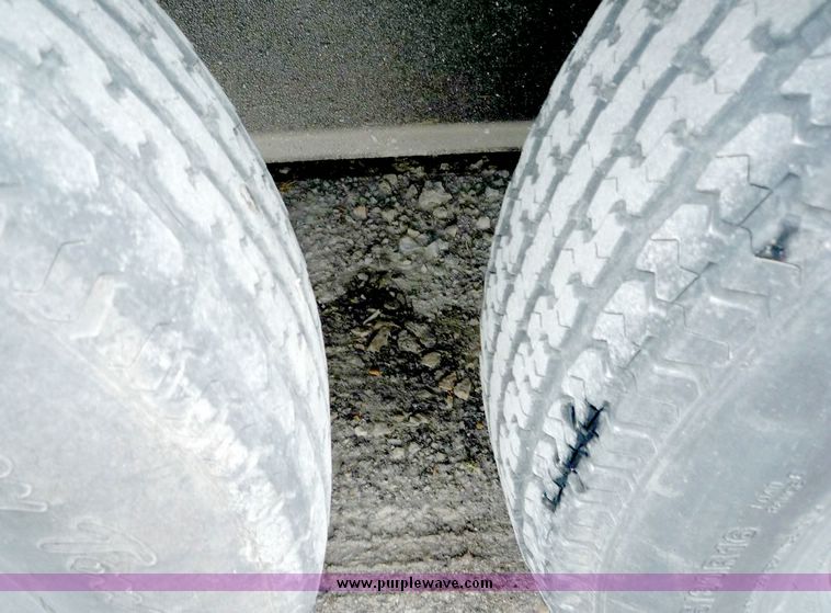 image for item 5142 2008 American Hauler 48' gooseneck aluminum trailer