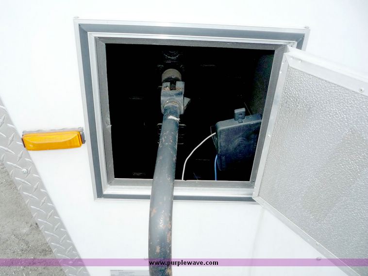 image for item 5142 2008 American Hauler 48' gooseneck aluminum trailer