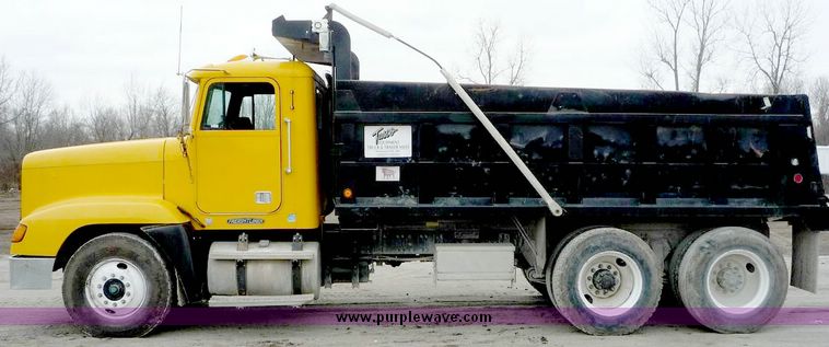 image for item 5144 1996 Freightliner Conventional FLD120 dump truck