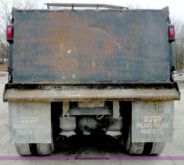 image for item 5144 1996 Freightliner Conventional FLD120 dump truck