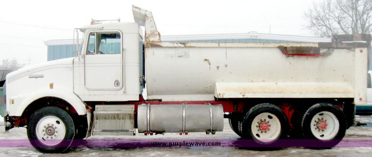 image for item 5150 1988 Kenworth tandem axle dump truck