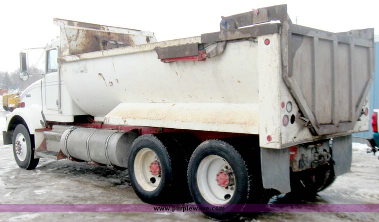 image for item 5150 1988 Kenworth tandem axle dump truck