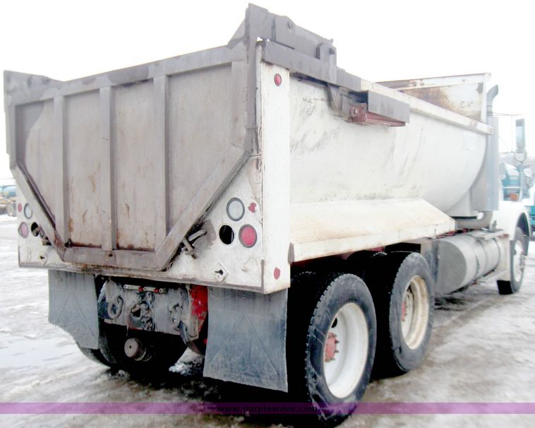 image for item 5150 1988 Kenworth tandem axle dump truck