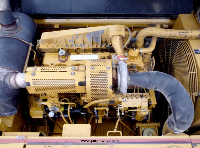 image for item 5151 1999 Caterpillar 330B excavator