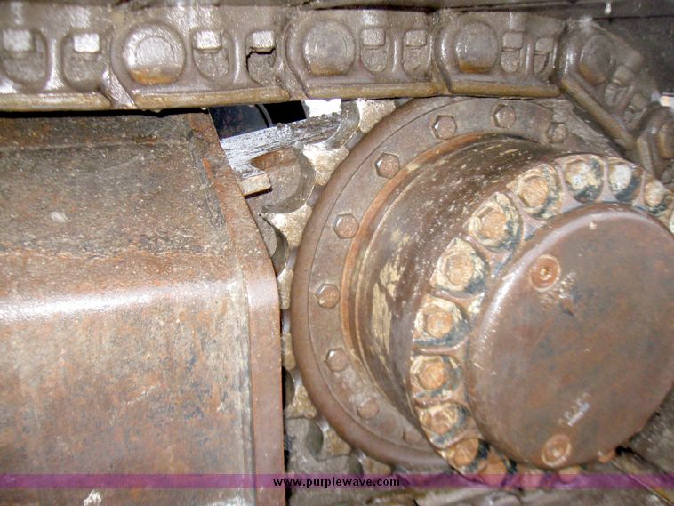 image for item 5151 1999 Caterpillar 330B excavator