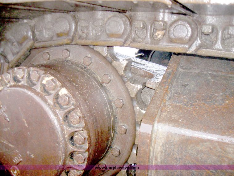 image for item 5151 1999 Caterpillar 330B excavator