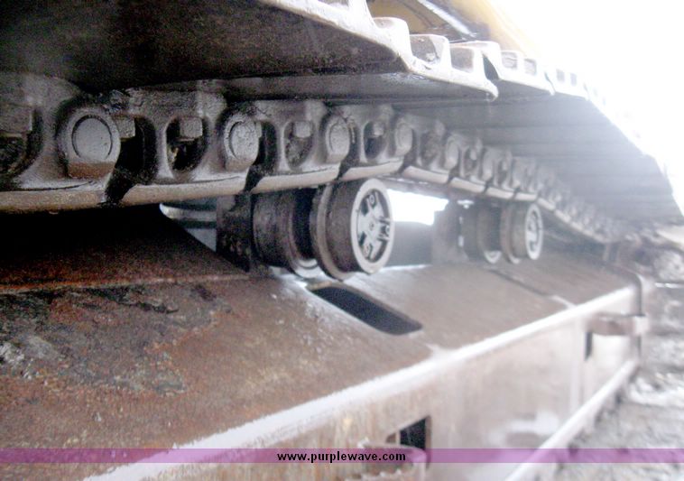 image for item 5151 1999 Caterpillar 330B excavator