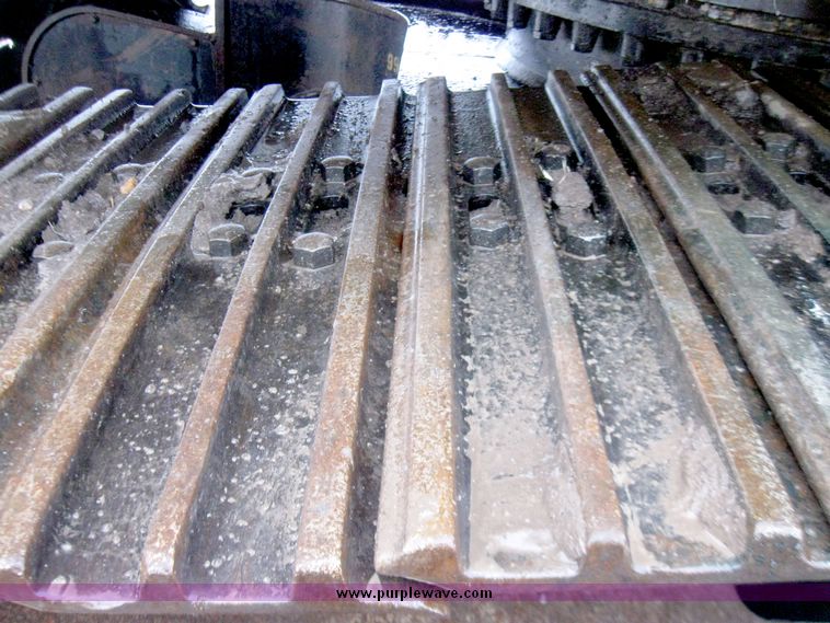 image for item 5151 1999 Caterpillar 330B excavator