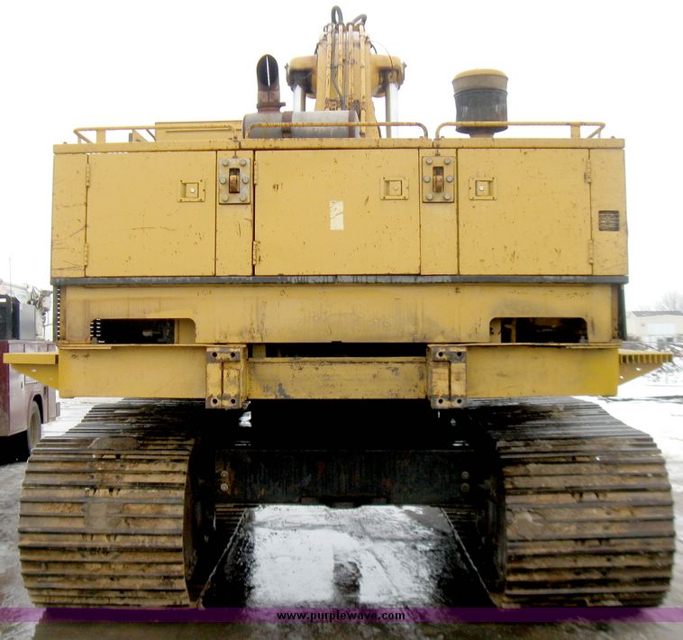 image for item 5152 1989 Caterpillar 235C excavator