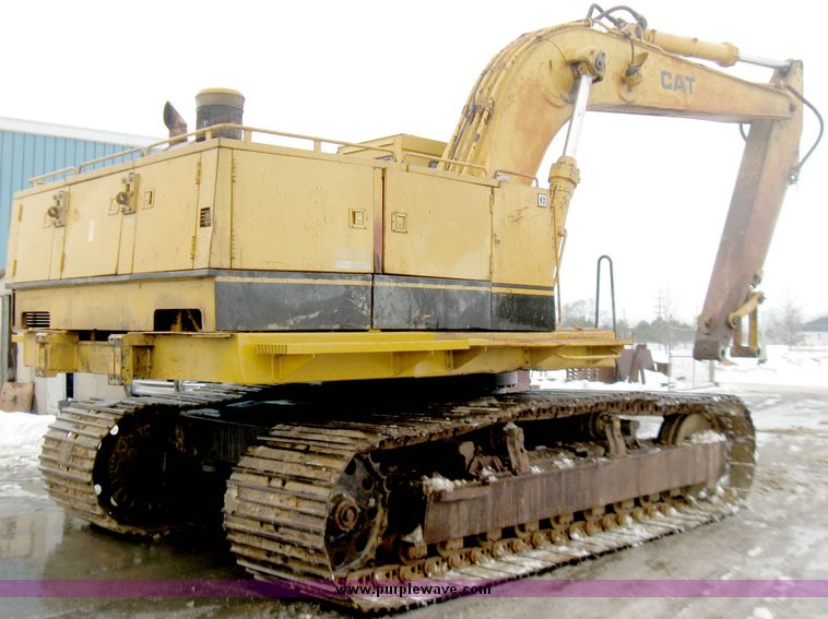 image for item 5152 1989 Caterpillar 235C excavator
