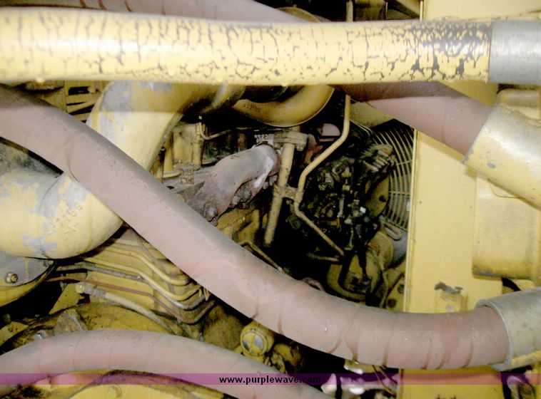 image for item 5152 1989 Caterpillar 235C excavator