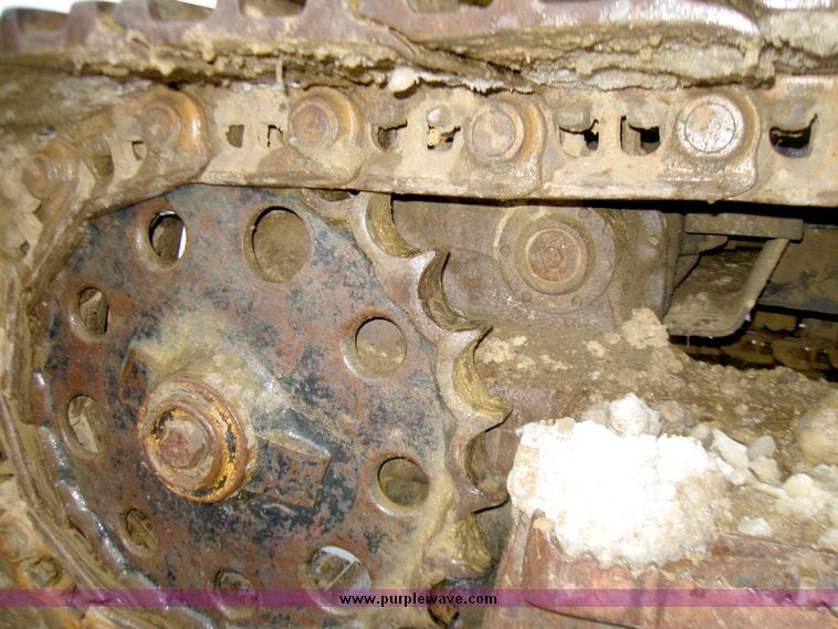 image for item 5152 1989 Caterpillar 235C excavator