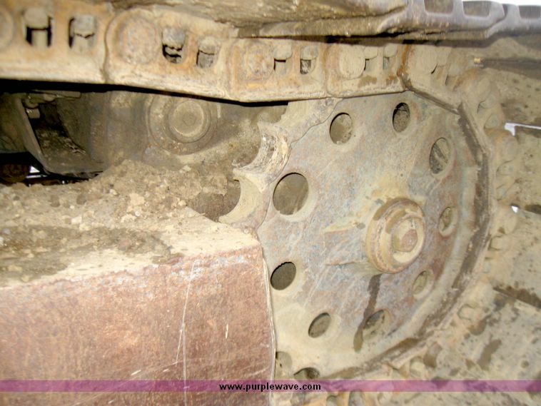 image for item 5152 1989 Caterpillar 235C excavator