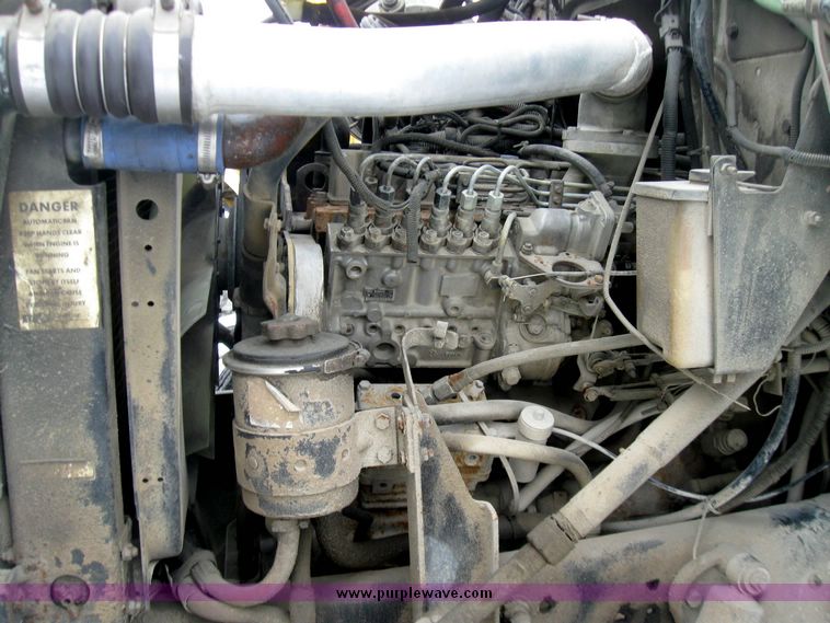 image for item 5154 1994 Ford L8000 tandem axle refuse truck